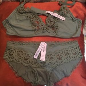 Victoria's secret bralette and panty set